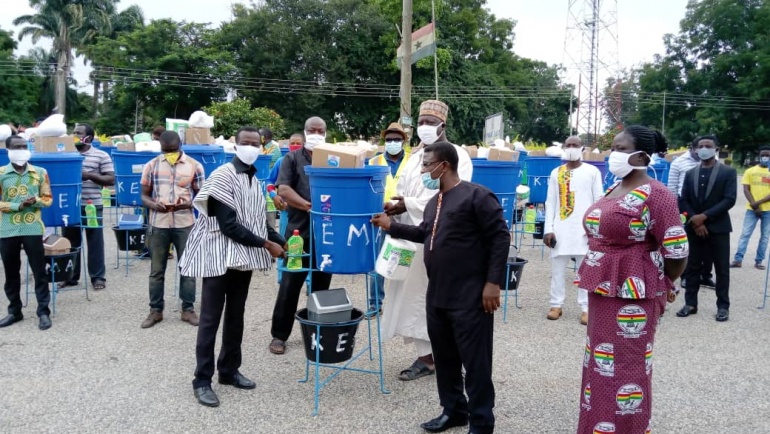 DISTRIBUTION OF PPE’s BY THE  MUNICIPAL ASSEMBLY