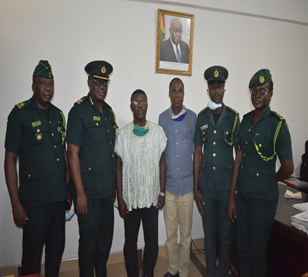 SITUATIONAL REPORT ASHANTI REGIONAL COMMANDER OF THE IMMIGRATION SERVICE VISITS KWABRE EAST MUNICIPAL ASSEMBLY.