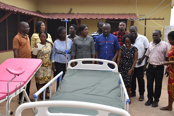 MUNICIPAL CHIEF EXECUTIVE DONATE BEDS TO MUNICIPALITY HEALTH DIRCTORIES